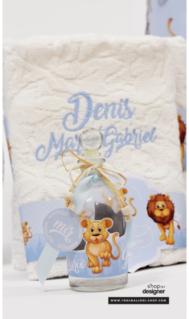 Trusou de botez cu broderie personalizata pentru baieti, Regele leu 1